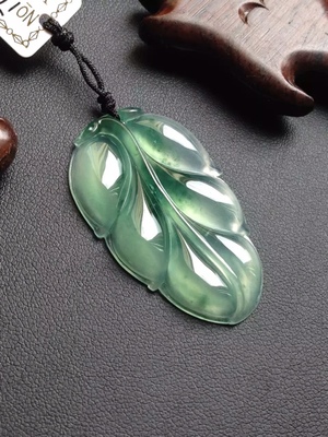 五金交电与珠宝玉器 两个世界的跨界交集